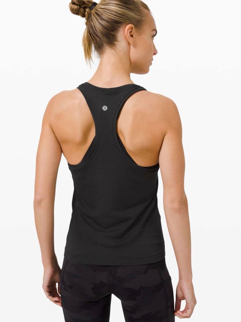 Lululemon Swiftly Tech Racerback
Black / Black